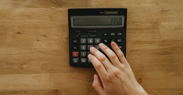 calculez facilement l'isolation de votre maison pour améliorer le confort thermique et réduire vos dépenses énergétiques.
