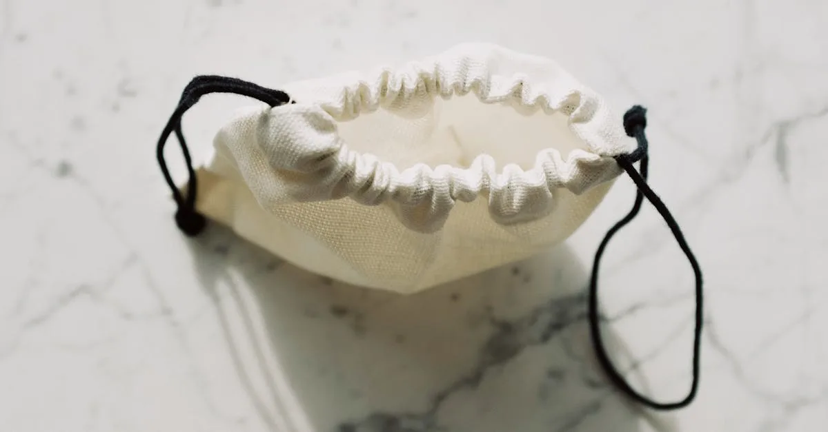 découvrez notre collection élégante de sacs pour toutes les occasions, alliant style, qualité et praticité.
