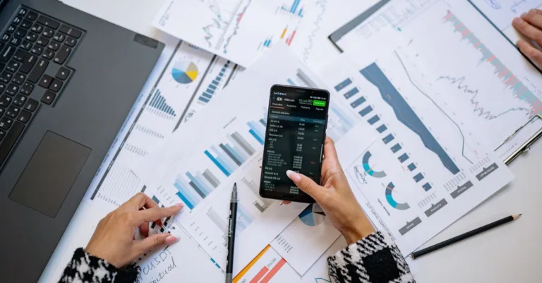 découvrez les stratégies et outils essentiels du marketing digital pour optimiser votre présence en ligne, attirer des clients et augmenter vos ventes.
