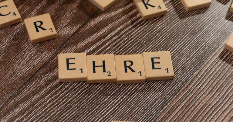 découvrez une liste d'objets commençant par la lettre e, idéale pour enrichir votre vocabulaire et vos recherches.