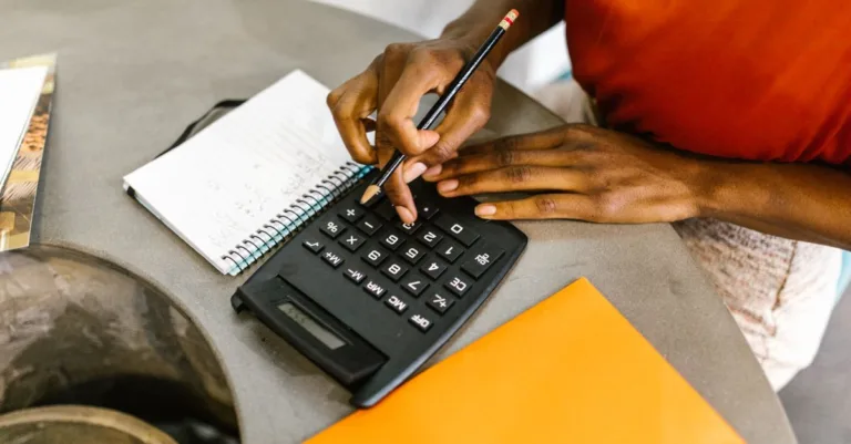 estimez votre budget de rénovation avec précision grâce à nos outils et conseils experts pour un projet réussi.