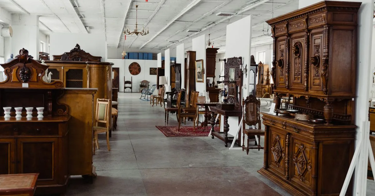 découvrez notre sélection unique de meubles vintage alliant charme d'antan et élégance intemporelle pour sublimer votre intérieur.