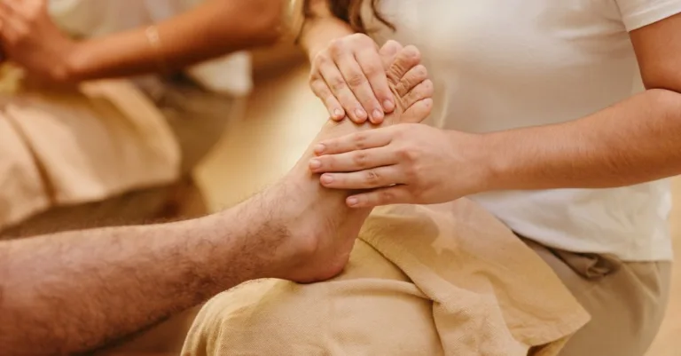 découvrez nos services de massage professionnels pour votre bien-être et votre relaxation. massage thérapeutique, relaxant et personnalisé adapté à vos besoins.